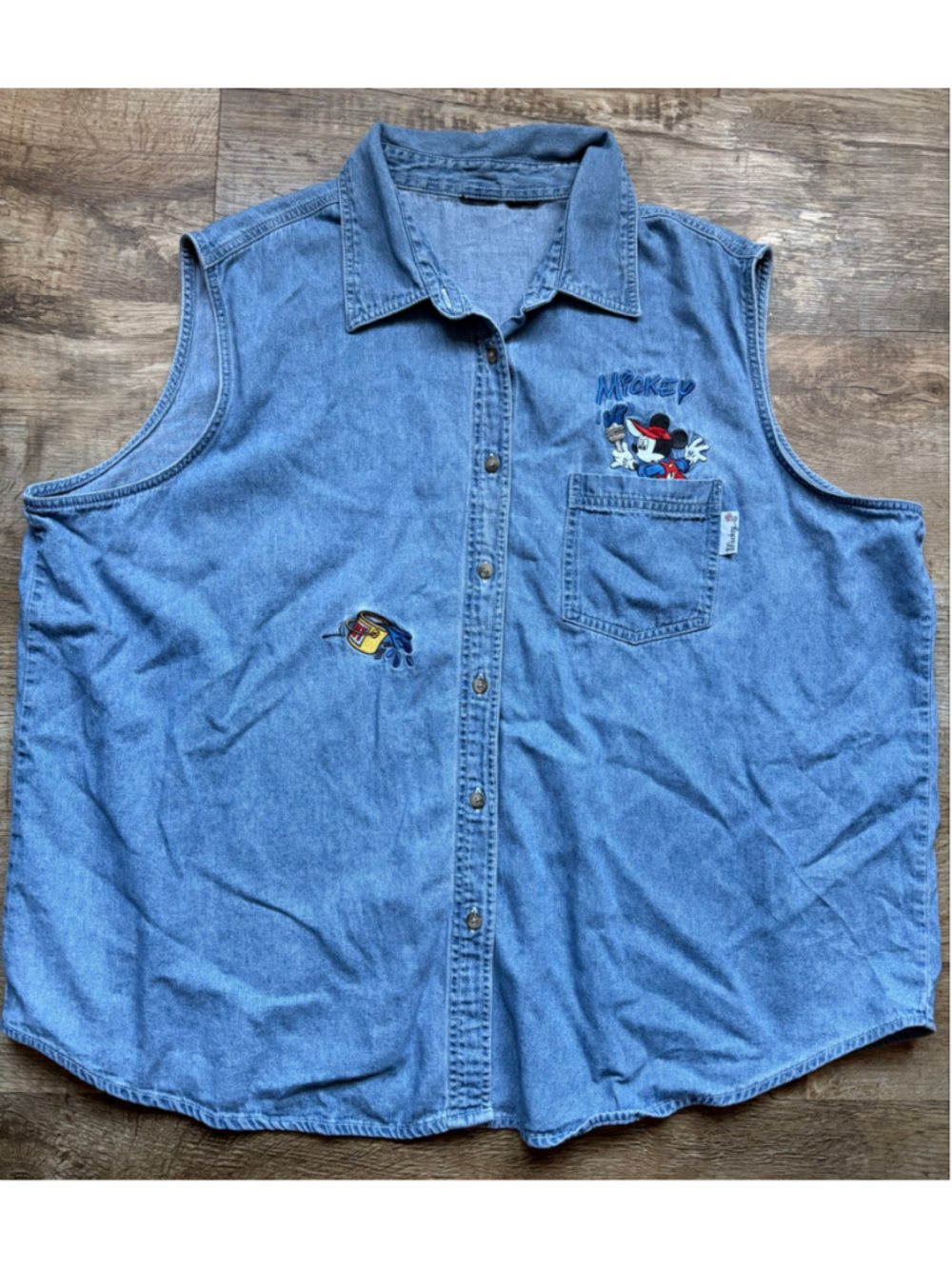 Vintage Disney Mickey Mouse Embroidered Sleeveless Denim Button-Up – Plus 2X